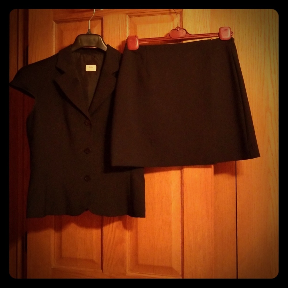Sisley-Black top and mini skirt